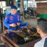 Personel Satuan Polairud Polres Langkat Sambangi Masyarakat Nelayan, Jaga Kambtimas