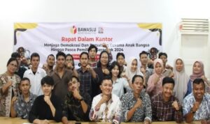 RDK Bersama Bawaslu Sumut, Alumnus UM Mengajak Generasi Muda Bijak Memilah Informasi Jelang Pilgubsu 2024