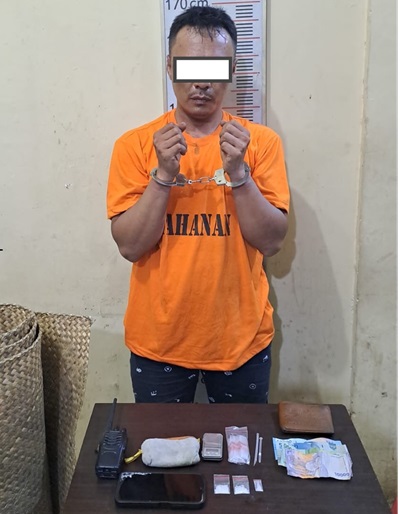 SatRes Narkoba Polres Langkat Menangkap Diduga Pengedar Sabu di Desa Secanggang