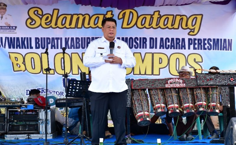 Bupati Samosir Luncurkan Gudang Bolon Kompos yang Ditunjuk sebagai Distributor Tunggal Pupuk Paten