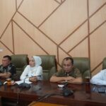 Tenaga Kesehatan dan Guru Honorer Sampaikan Aspirasi Skema Kerja Paruh Waktu Saat Audiensi ke DPRD Langkat