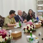 Panglima TNI Gelar Pertemuan dengan Mantan Gubernur Jenderal Australia, Fokus pada Kerja Sama Pertahanan