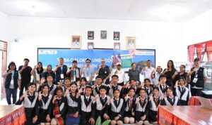 Asesor UNESCO Geopark Kaldera Toba Lanjutkan Revalidasi Hari Kedua dengan Sambangi Sejumlah Geosite di Samosir