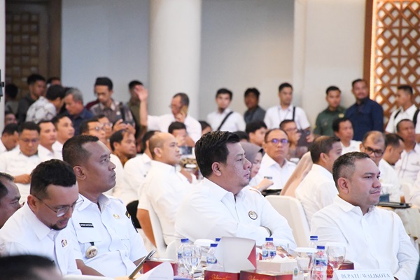 Bupati Samosir Hadir dalam Rakor Bahas Percepatan Penataan Ruang dan Permasalahan Pertanahan di Sumut Bupati Samosir Hadir dalam Rakor Bahas Percepatan Penataan Ruang dan Permasalahan Pertanahan di Sumut