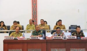 Bupati Samosir Terima Keputusan DPRD Mengenai Rekomendasi atas LKPJ 2024