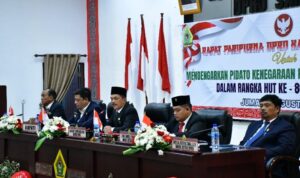 Peringati HUT Kemerdekaan ke-80, Bupati Samosir dan DPRD Samosir Ikuti Siaran Pidato Kenegaraan Presiden RI 2025