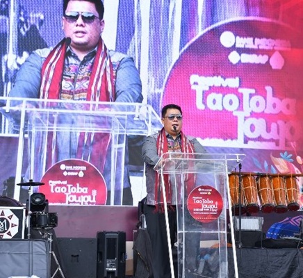 Parade Agro dan Penampilan Seruling Kolosal Ramaikan Pembukaan Festival Tao Toba Joujou 2025