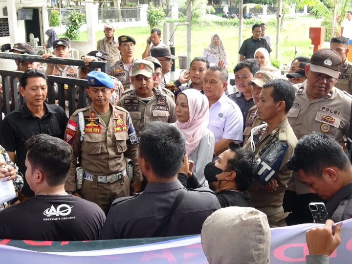 Desak Penutupan Diskotik Blue Night, Mahasiswa dan Pemuda Langkat Mendapat Respon dari DPRD dan BNN