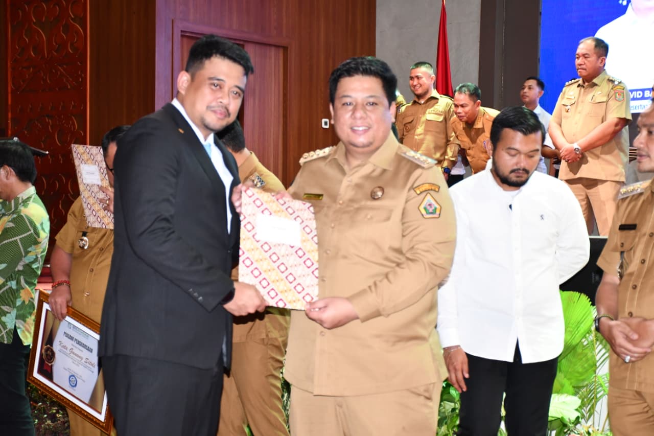 Lewat UHC Prioritas, Vandiko Tegaskan Komitmen Pelayanan Kesehatan Gratis bagi Warga Samosir