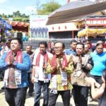 Bupati dan Wabup Samosir Ajak Pomparan Lestarikan Budaya di Peringatan 12 Tahun Tugu Raja Simanihuruk
