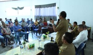 Wabup Samosir Dampingi Sekretaris Deputi Kemenkop RI Pantau Pembentukan Koperasi Merah Putih