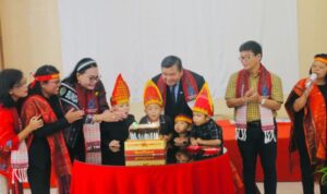 Bunda PAUD Kabupaten Taput Hadiri Launching Mars TK Pembina HKBP dan Pentas Seni