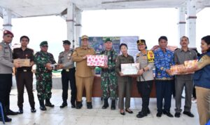 IMG-20260320-WA0025.jpg Forkopimda Samosir Turun Langsung, Pastikan Pos Ops Ketupat Toba Tahun 2026 Siap Layani Masyarakat dan Wisatawan