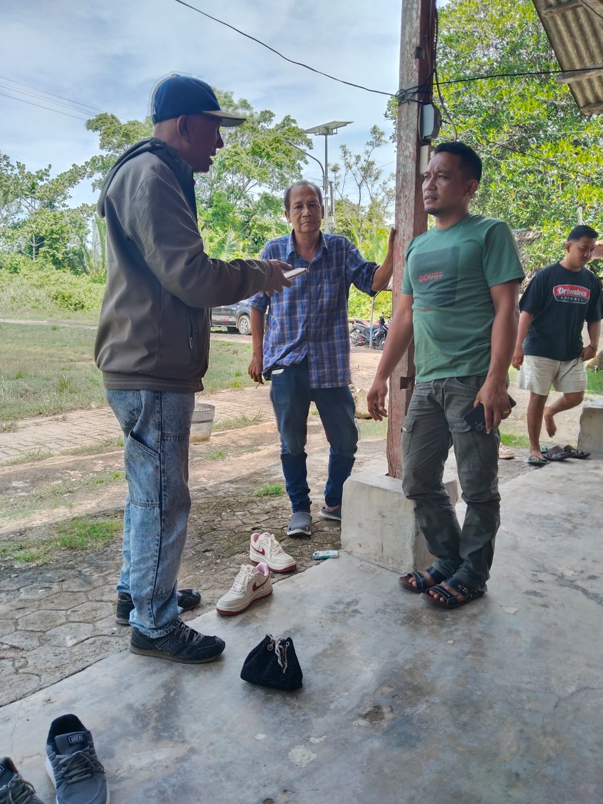 Oknum Polri Modus Penjualan Sawit Berujung Dugaan Penggelapan, Korban Laporkan Kerugian Rp78 Juta