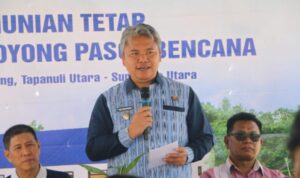 Wujudkan Kawasan Hunian Layak, Pemkab Taput Undi dan Serahkan Bantuan Huntap Tahap II di Dolok Nauli (2) Wujudkan Kawasan Hunian Layak, Pemkab Taput Undi dan Serahkan Bantuan Huntap Tahap II di Dolok Nauli